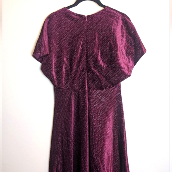 Plum Purple Shimmery Velvet Formal Dolman Sleeve Midi Dress Size 4 - Picture 6 of 11